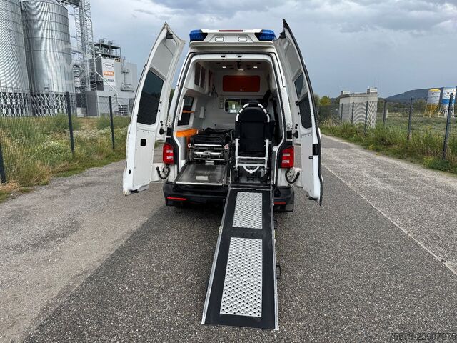 Feuerwehrfahrzeug VW T6 Transporter Kasten/Kombi Kombi lang 4Motion