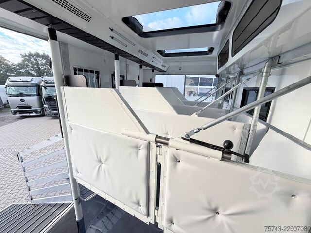 Viehtransporter LKW MERCEDES-BENZ ACTROS 1835  5 Pferde POP-OUT,  Neu
