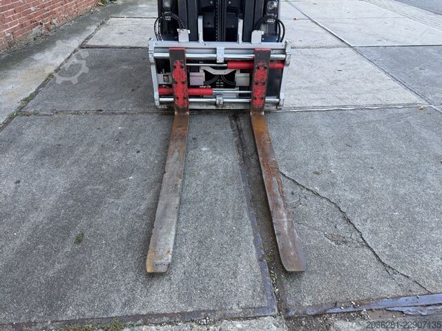 Elektro 4 Rad-Stapler Linde E30L-01