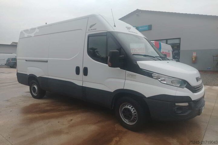 Box van Iveco DAILY 35S 15 2.3 HDI PMTM