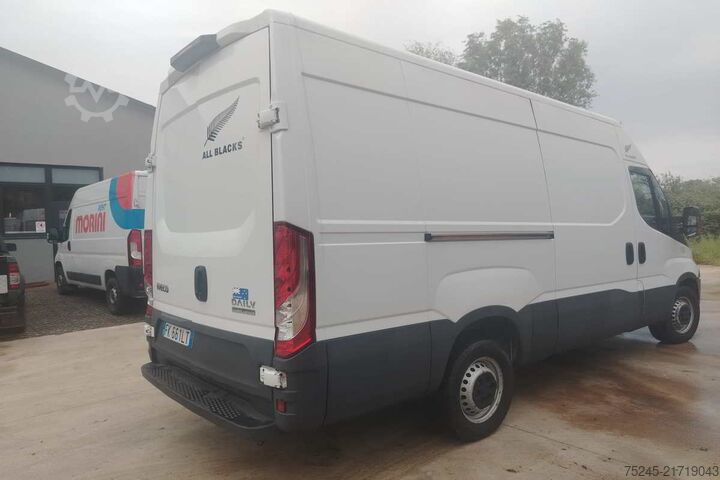 Box van Iveco DAILY 35S 15 2.3 HDI PMTM