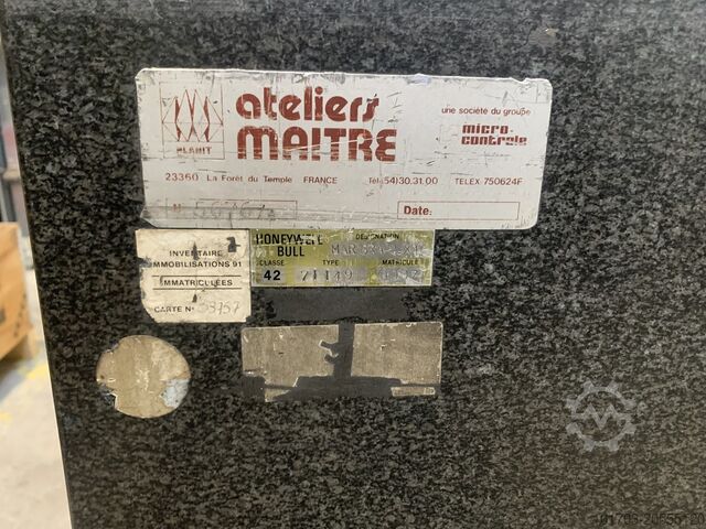 Granit Marmor ATELIERS MAITRE 2000 x 1200 x 400 mm