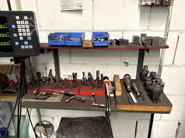 Werkzeugfräsmaschine MACMON M 100 E