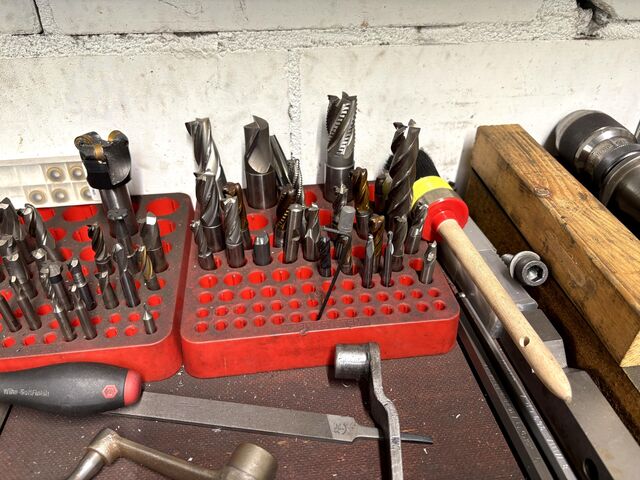 Werkzeugfräsmaschine MACMON M 100 E