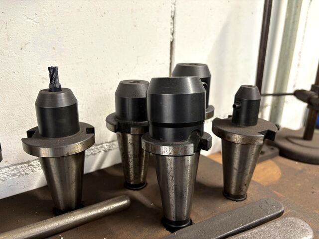 Werkzeugfräsmaschine MACMON M 100 E