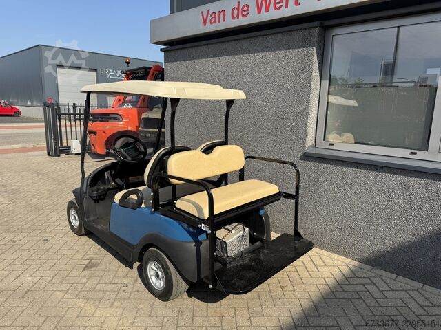 Golf car CLUBCAR PRECEDENT 4-seater Golf cart Golfcart 2007 with Charger CLUBCAR CLUBCAR PRECEDENT 4 zitter Golfkar Golfcart 2007 M