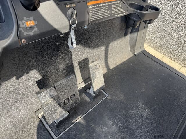 Golf car CLUBCAR PRECEDENT 4-seater Golf cart Golfcart 2007 with Charger CLUBCAR CLUBCAR PRECEDENT 4 zitter Golfkar Golfcart 2007 M