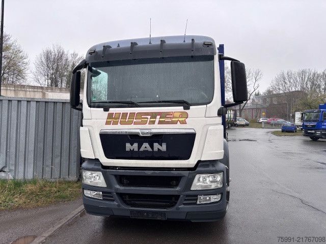 Beverage truck MAN TGS 26.400