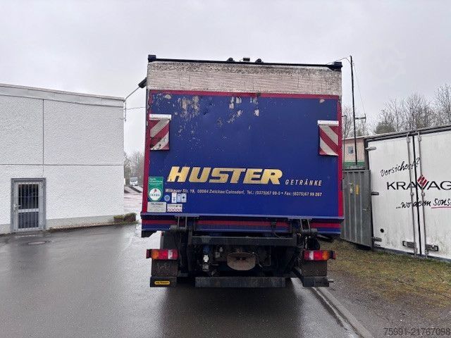 Beverage truck MAN TGS 26.400