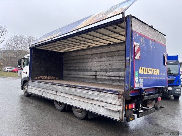 Beverage truck MAN TGS 26.400