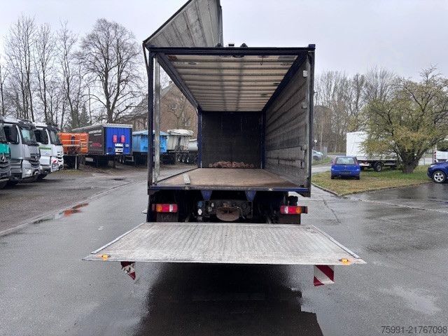 Beverage truck MAN TGS 26.400