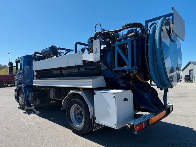 Vacuum tank truck SCANIA P310 4x2 Hvidtved Larsen Flexline 207
