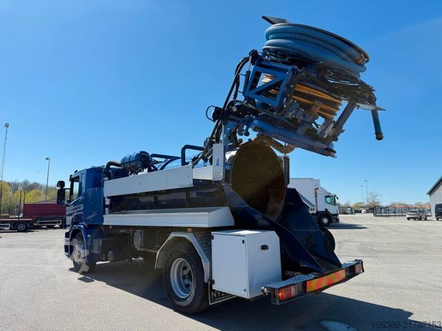 Vacuum tank truck SCANIA P310 4x2 Hvidtved Larsen Flexline 207