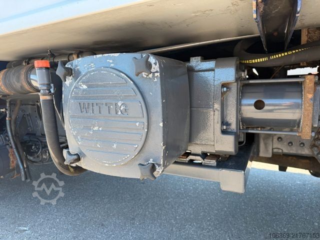 Vacuum tank truck SCANIA P310 4x2 Hvidtved Larsen Flexline 207