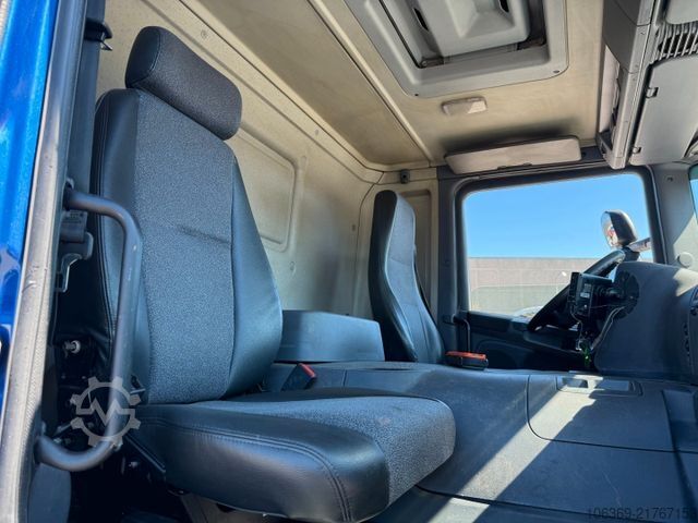 Vacuum tank truck SCANIA P310 4x2 Hvidtved Larsen Flexline 207