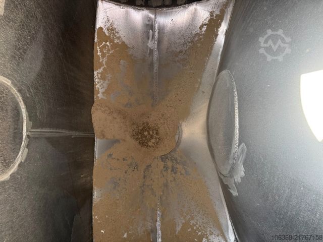 Tanker truck SCANIA R500 NGS 6x2 26 m3 Grain silo / Kompressor