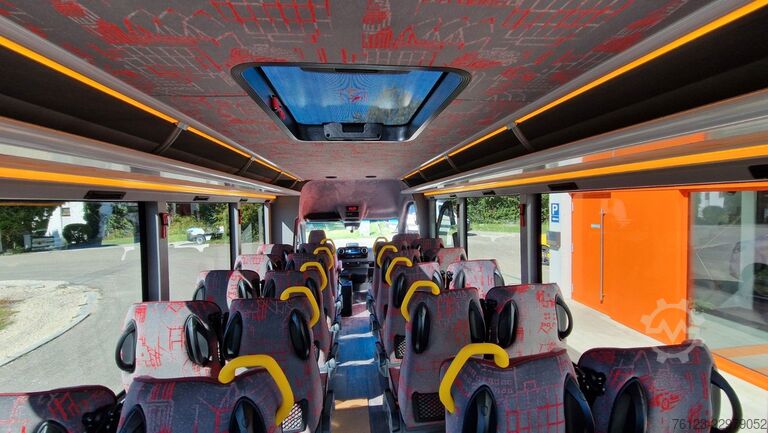 Minibus MERCEDES-BENZ 30 Sitzer Schul- Transferbus 519 Lagerfahrzeug