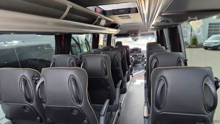 Minibus MERCEDES-BENZ 519  Allrad 4 x 4  20 / 23 Sitzer schnelle Liefe