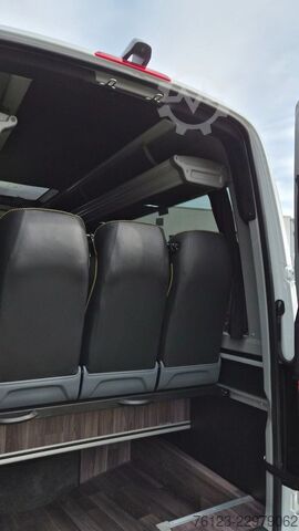 Minibus MERCEDES-BENZ 519  Allrad 4 x 4  20 / 23 Sitzer schnelle Liefe