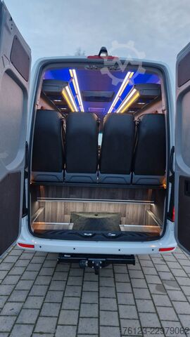 Minibus MERCEDES-BENZ 519  Allrad 4 x 4  20 / 23 Sitzer schnelle Liefe