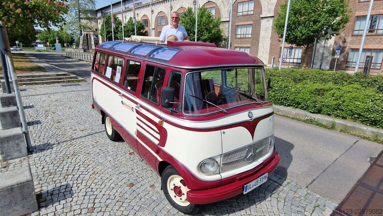 Minibus MERCEDES-BENZ O 319 Samba Schiebedach Klima