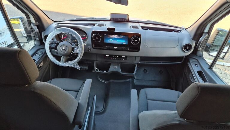 Minibus MERCEDES-BENZ 8 x 517 Sprinter Lord Light  22 SS Aktionspreis