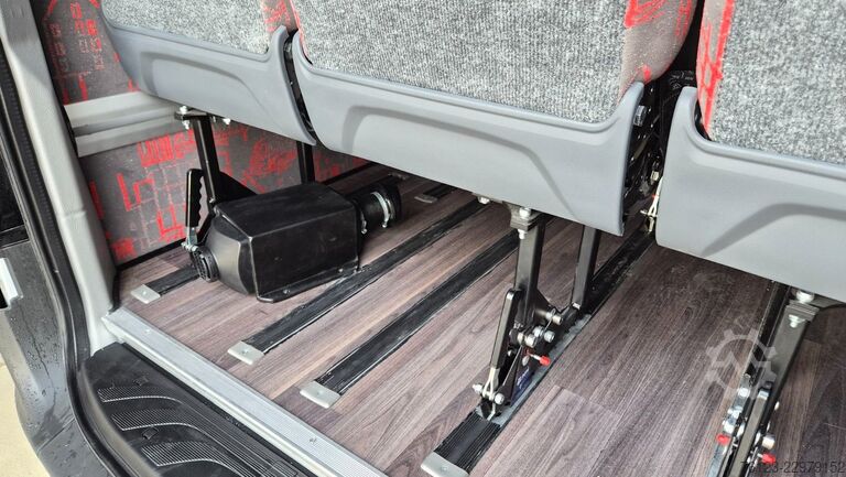 Minibus MERCEDES-BENZ Sprinter 420 Elektro bis zu 19 Schlafsessel