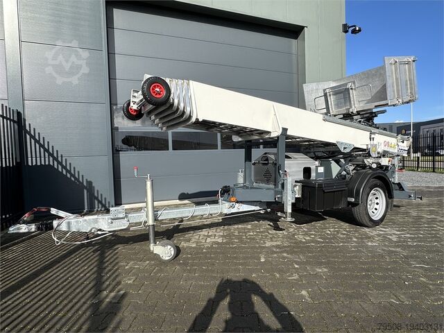 Bauaufzug Böcker Avario HD 26, 2020, only 85 hours, like new!