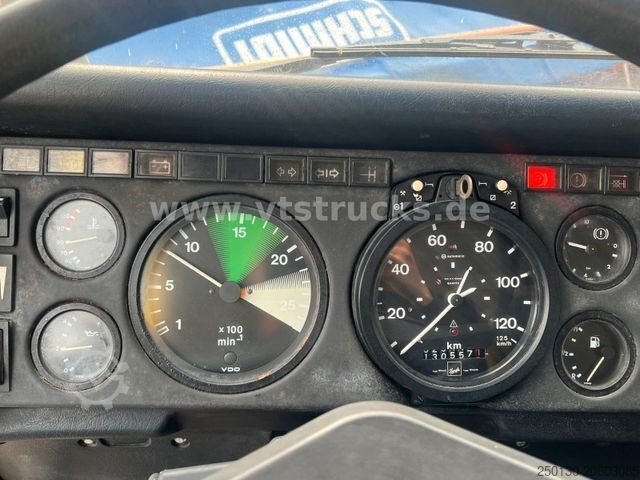 LKW mit Tankaufbau MAN F8 Winterdienst Räumschild