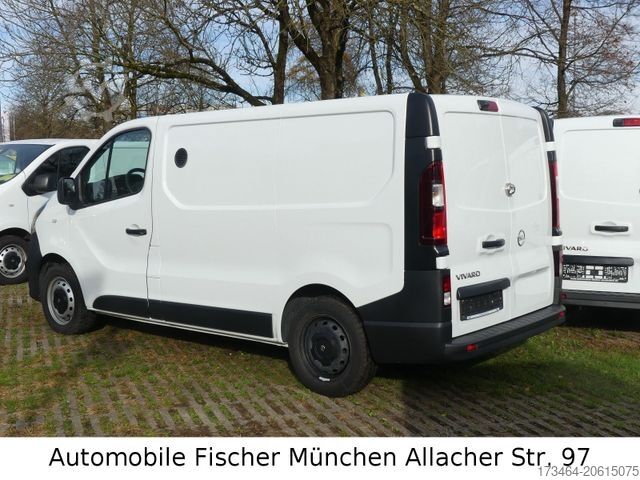 Panel van OPEL Vivaro B Kasten L1H1 2,7t Würth Regaleinbau