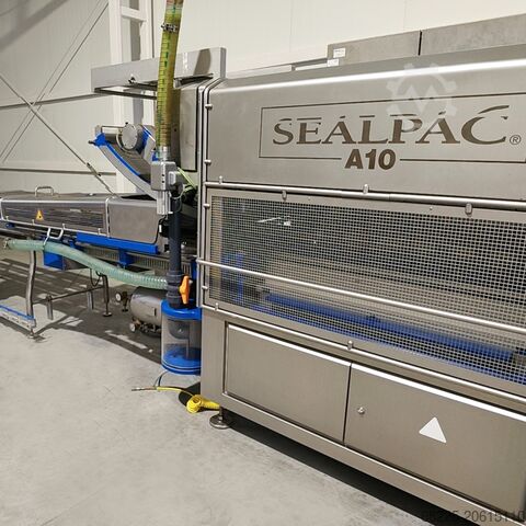 Meat processing machine Sealpac A10