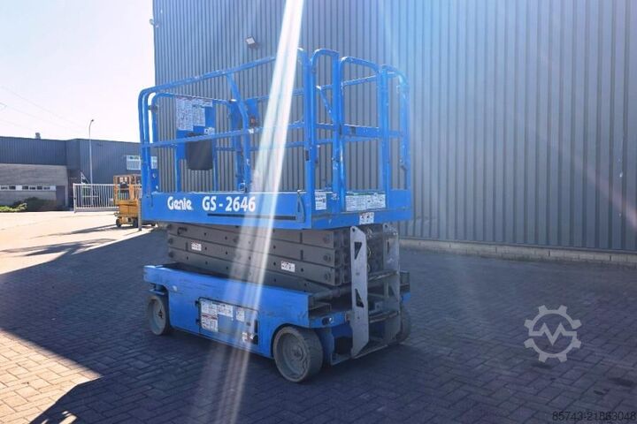Scissor lift Genie GS2646 Electric, Working Height 9.80m, Capacity 45