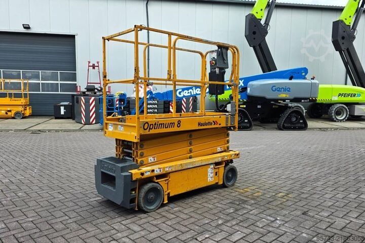 Scissor lift Haulotte Optimum 8 Electric,Batteries(07-2025),7.77m Workin