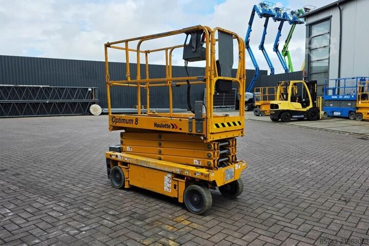 Scissor lift Haulotte Optimum 8 Electric,Batteries(07-2025),7.77m Workin