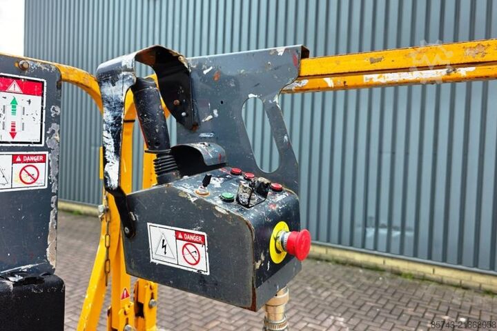 Scissor lift Haulotte Optimum 8 Electric,Batteries(07-2025),7.77m Workin