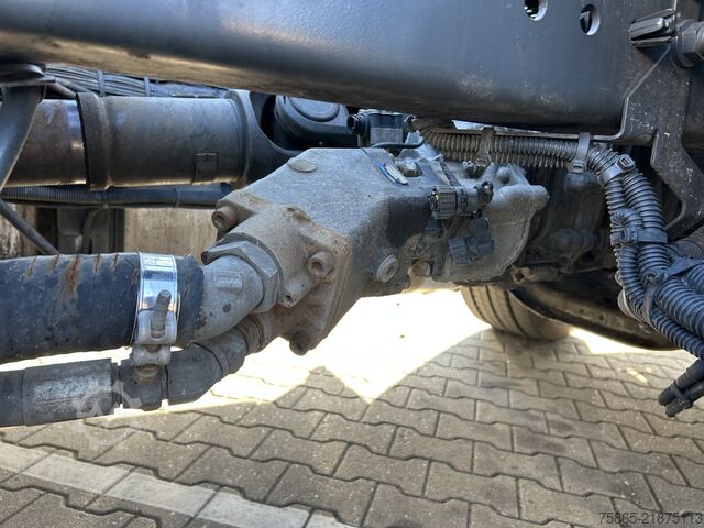 Standard tractor Mercedes-Benz Actros 1845 Gigaspace / Tacho V2 / PTO - Hydrau...