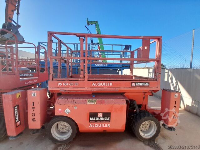 Scissor lift Genie GS2668RT