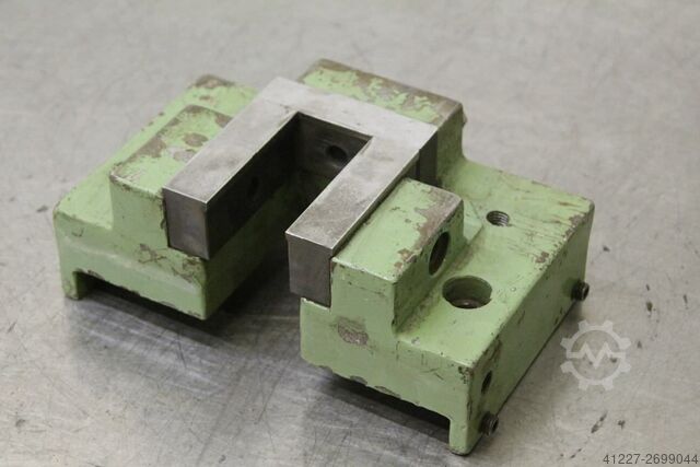 40 mm punching tool Mubea Vierkant-Ausklinkwerkzeug