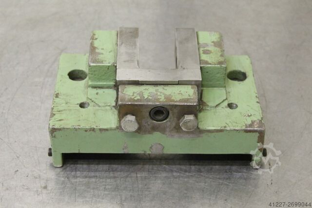 40 mm punching tool Mubea Vierkant-Ausklinkwerkzeug