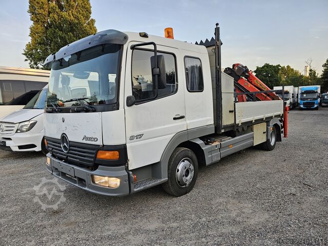 Pick-up van Mercedes-Benz 817/42AT7 Palfinger PK 5000 B Werkstatt