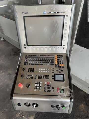 Machining Center - Vertical DECKEL MAHO DMF 360 linear