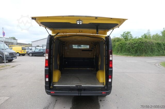 Panel van renault Trafic dCi 120 L2H1 3,0t Komfort