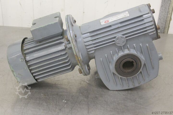 Gear motor 0.55 kW 21 rpm Pujol LBC-87