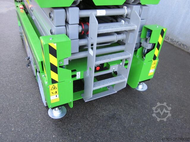 Scherenarbeitsbühne mit auto. Abstützung FRONTEQ FS0812L