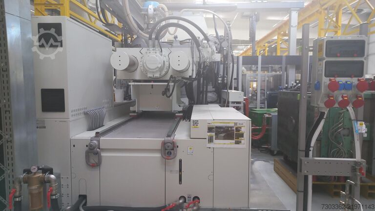 Injection molding machine ENGEL DUO 12060/1700