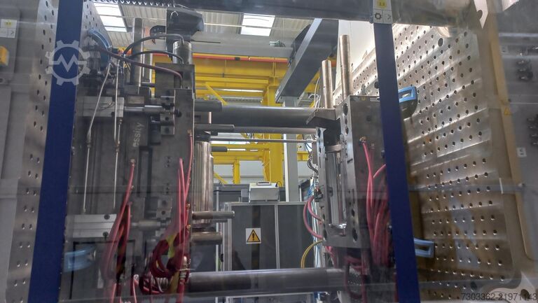 Injection molding machine ENGEL DUO 12060/1700