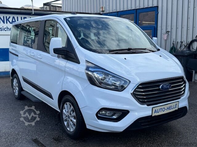 Minibus Ford Tourneo Custom - 2 Schiebetüren