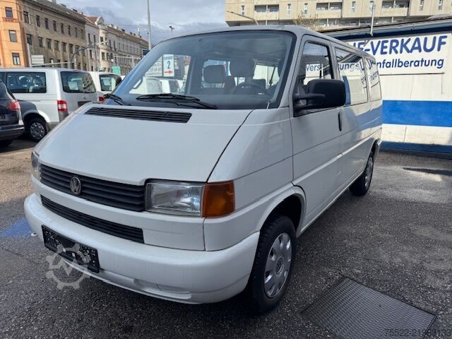 Minibus VW T 4 Bus Syncro - viele neue Blechteile