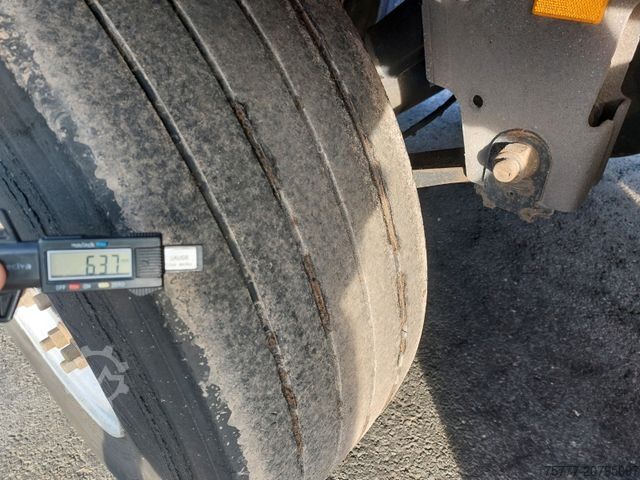 Kühlauflieger SCHMITZ CARGOBULL SKO24/L-13.4 FP 60- THERMO KING-Rohrbahnen