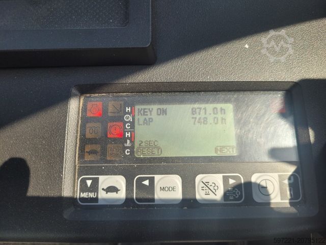 Dieselstapler Toyota 52-8FDF30 nur 871 Stunden